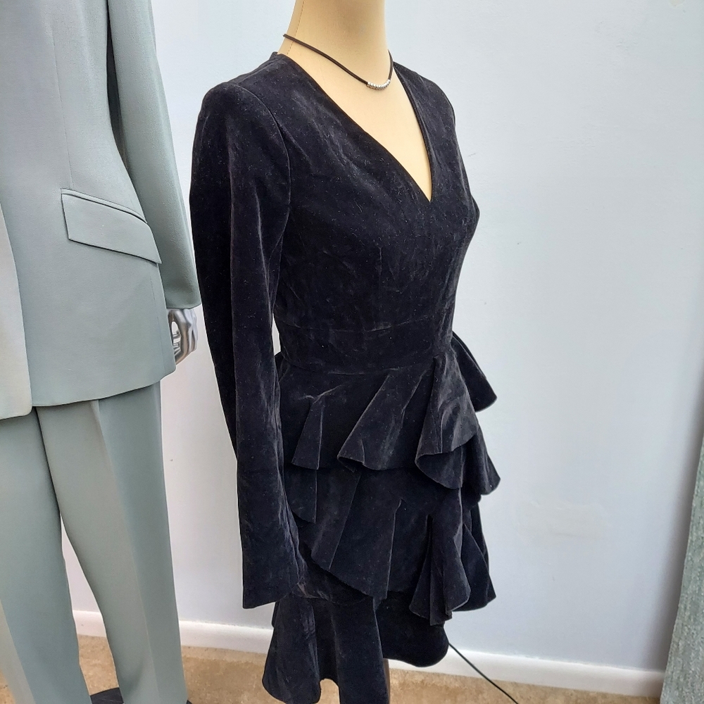 Sistaress Velvet Ruffle Cocktail Dress sz M - Picture 1 of 14